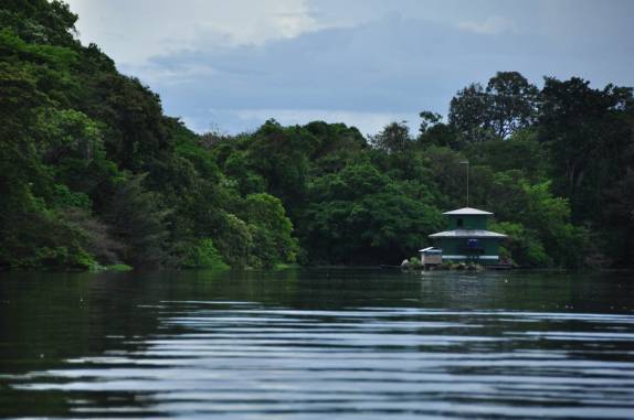 Estação de pesquisa na Reserva do Mamirauá, região de Tefé, no Amazonas